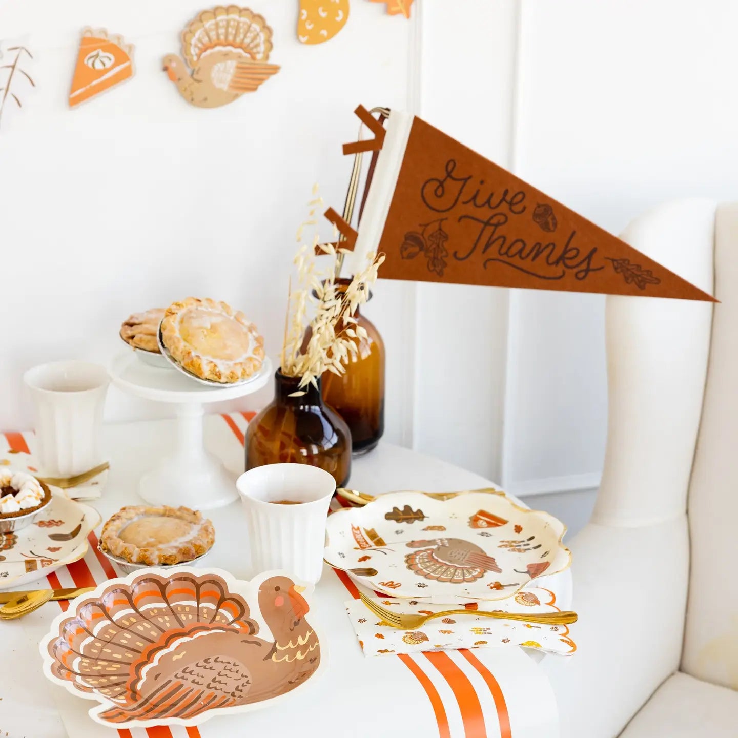Give Thanks Felt Pennant