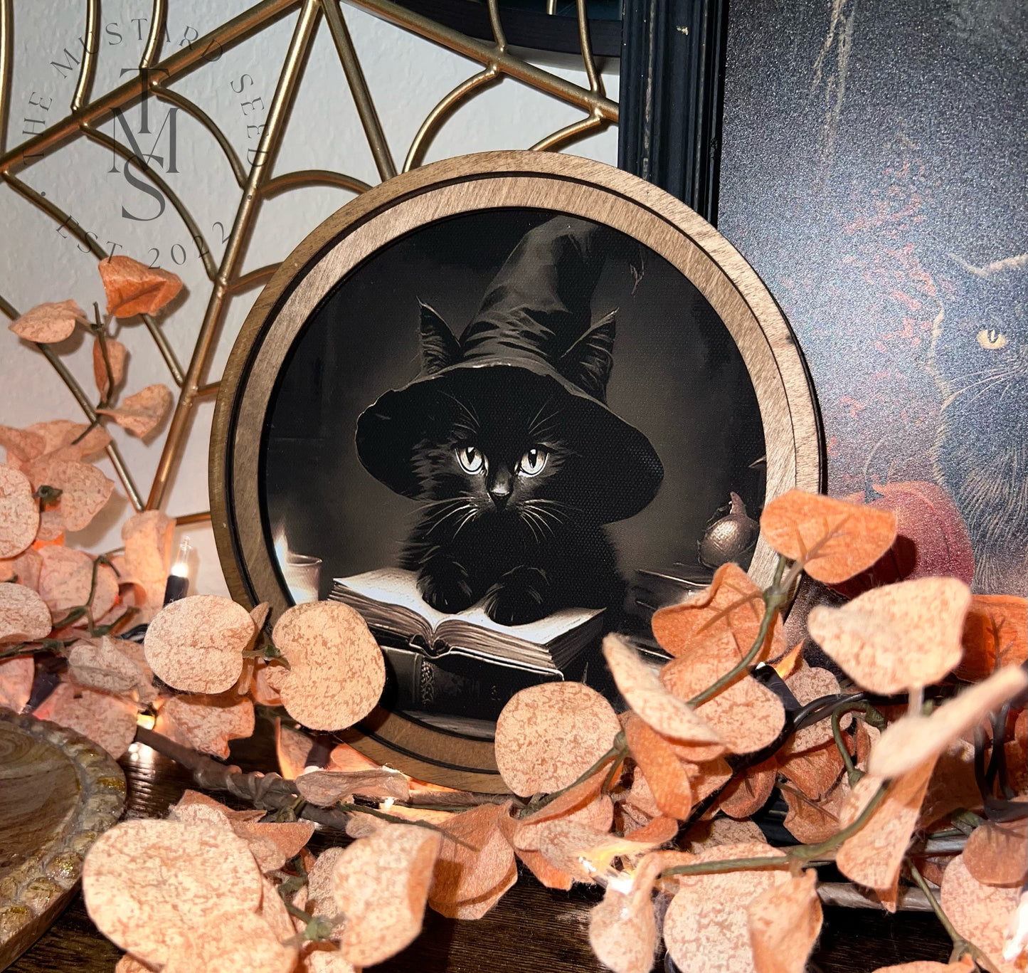 8" Round Halloween Cat Art