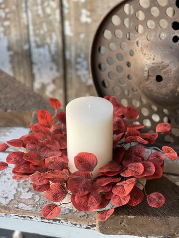 Auburn Eucalyptus Candle Ring | 14"