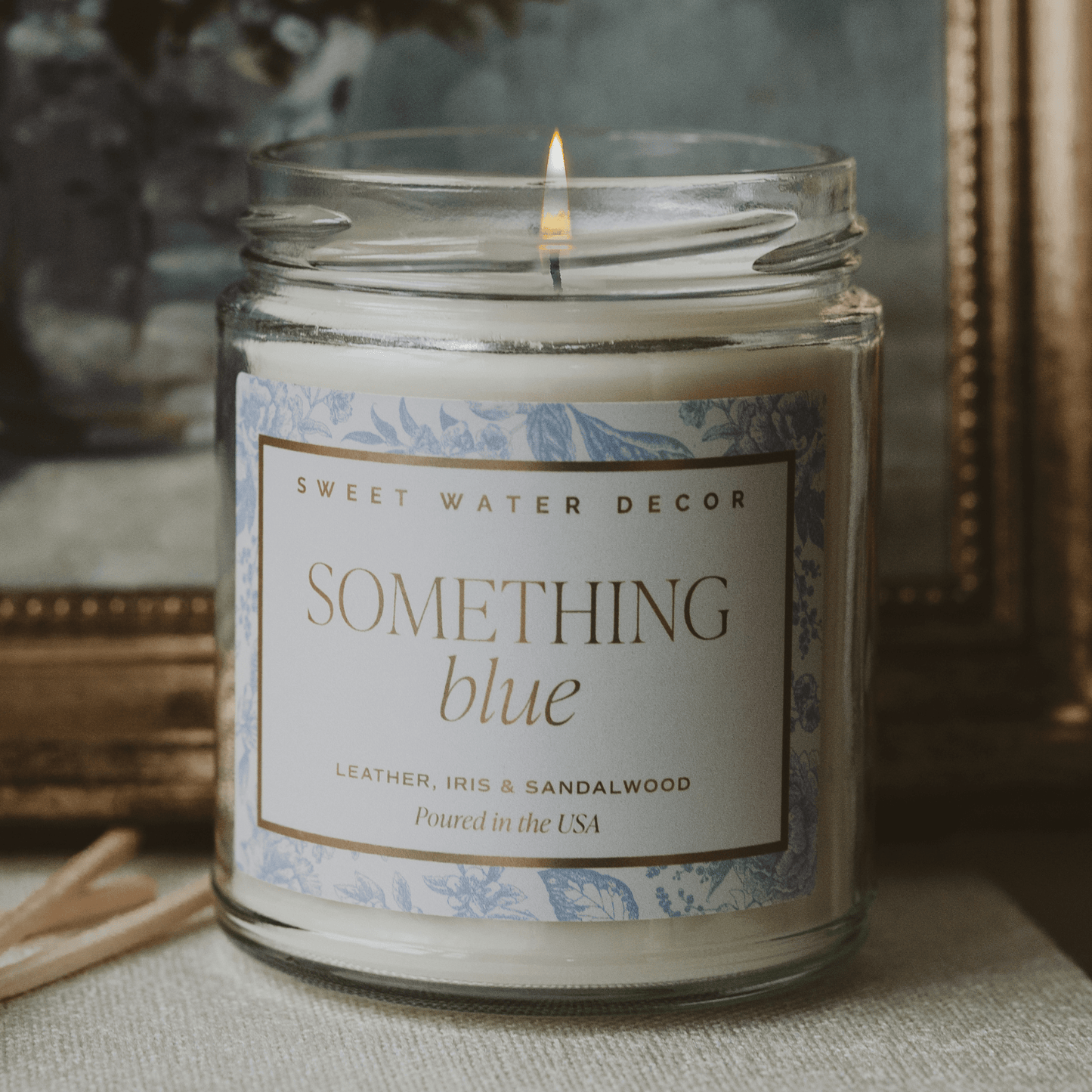 Something Blue Soy Candle - Clear Jar - 9 oz (Luxury Getaway)
