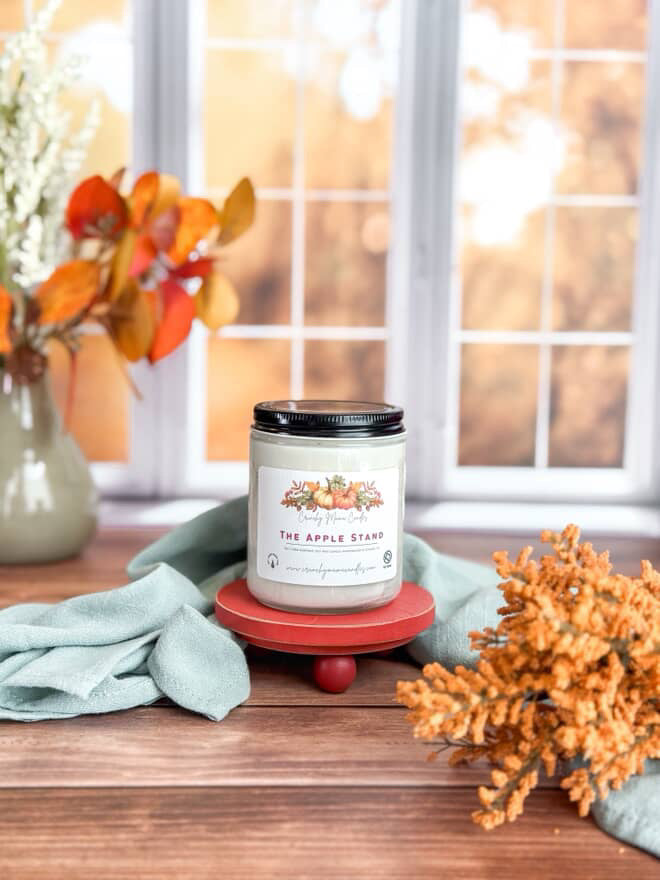 The Apple Stand 7 oz Candle