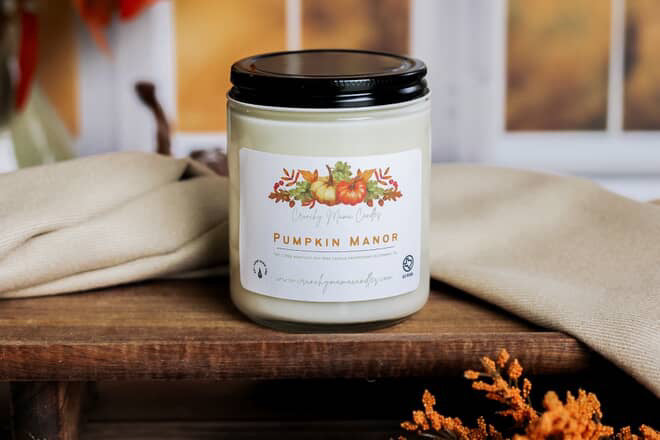 Pumpkin Manor 7oz Candle