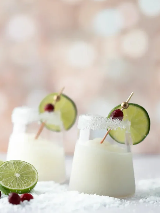 D'Marie White Christmas Margartia Mix