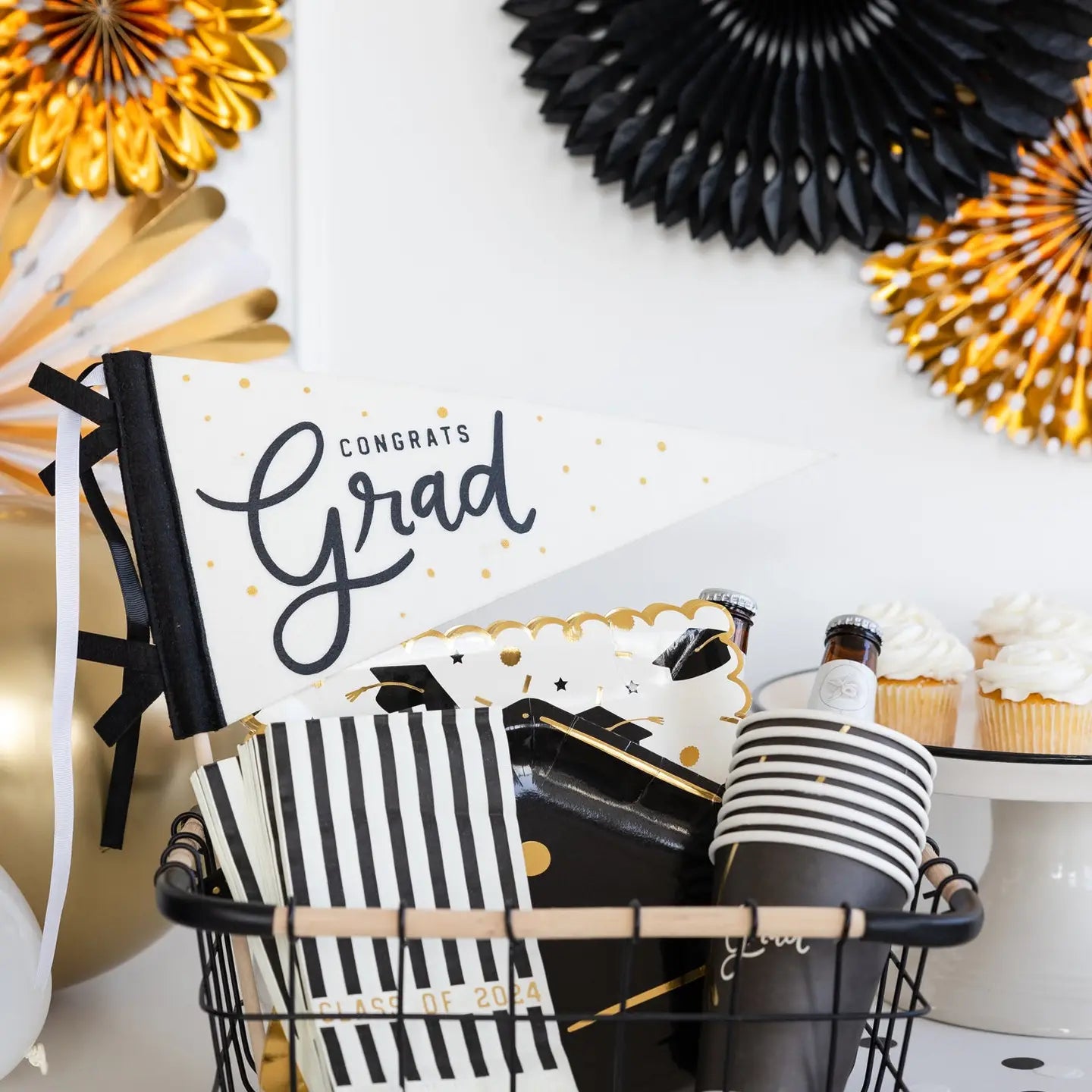 Congrats Grad Felt Pennant Banner