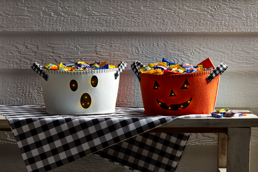 Reversable Halloween Bucket