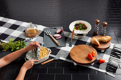 Checkered Cutting Board Set