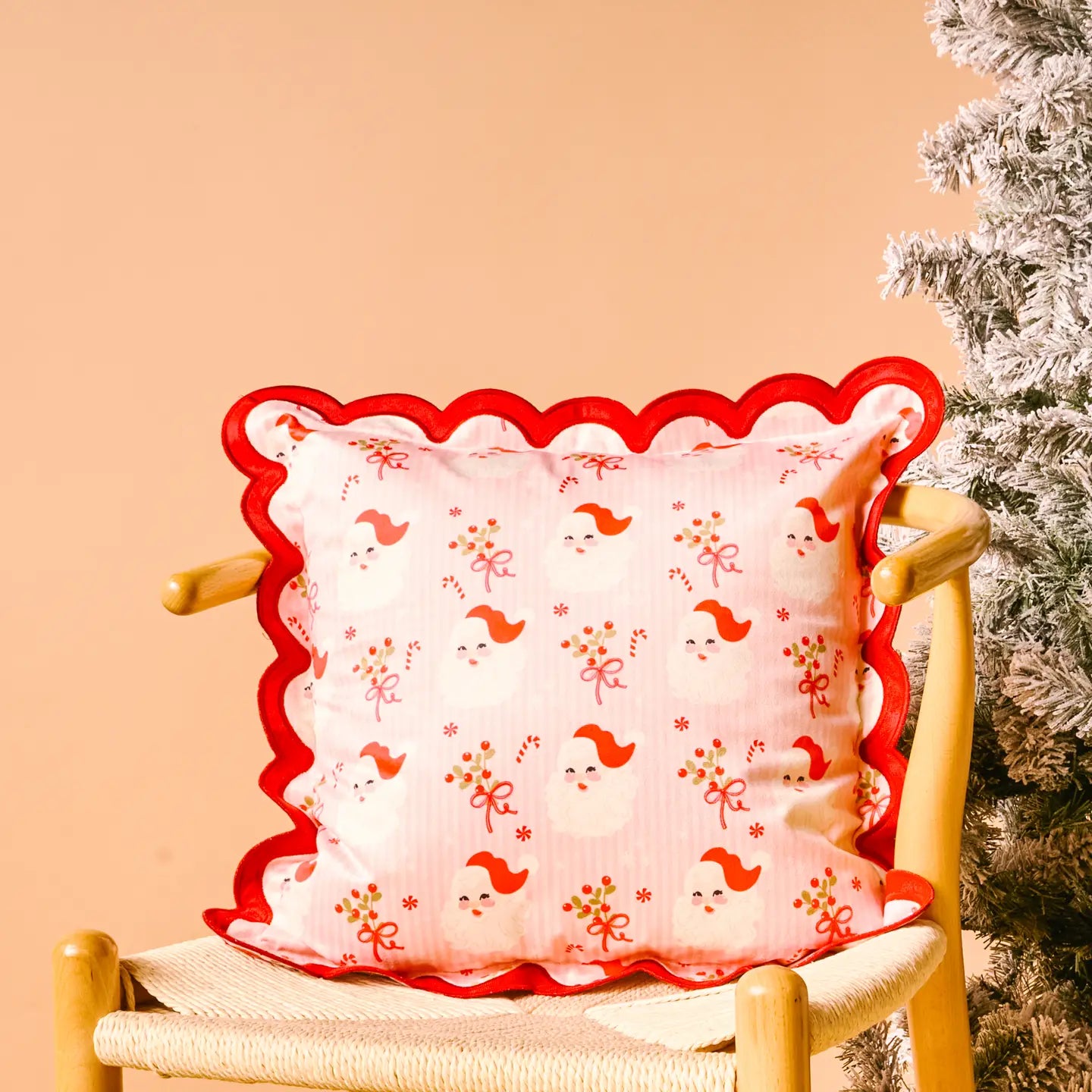 Scalloped Square Throw Pillow-Holly Jolly Santa